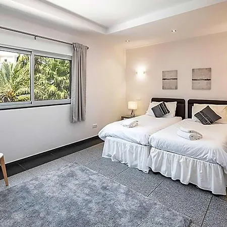 Sleeps 18 Pool Air Con Βίλα *