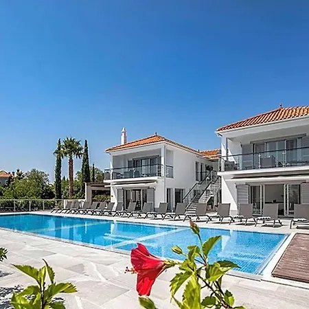 Sleeps 18 Pool Air Con Almancil